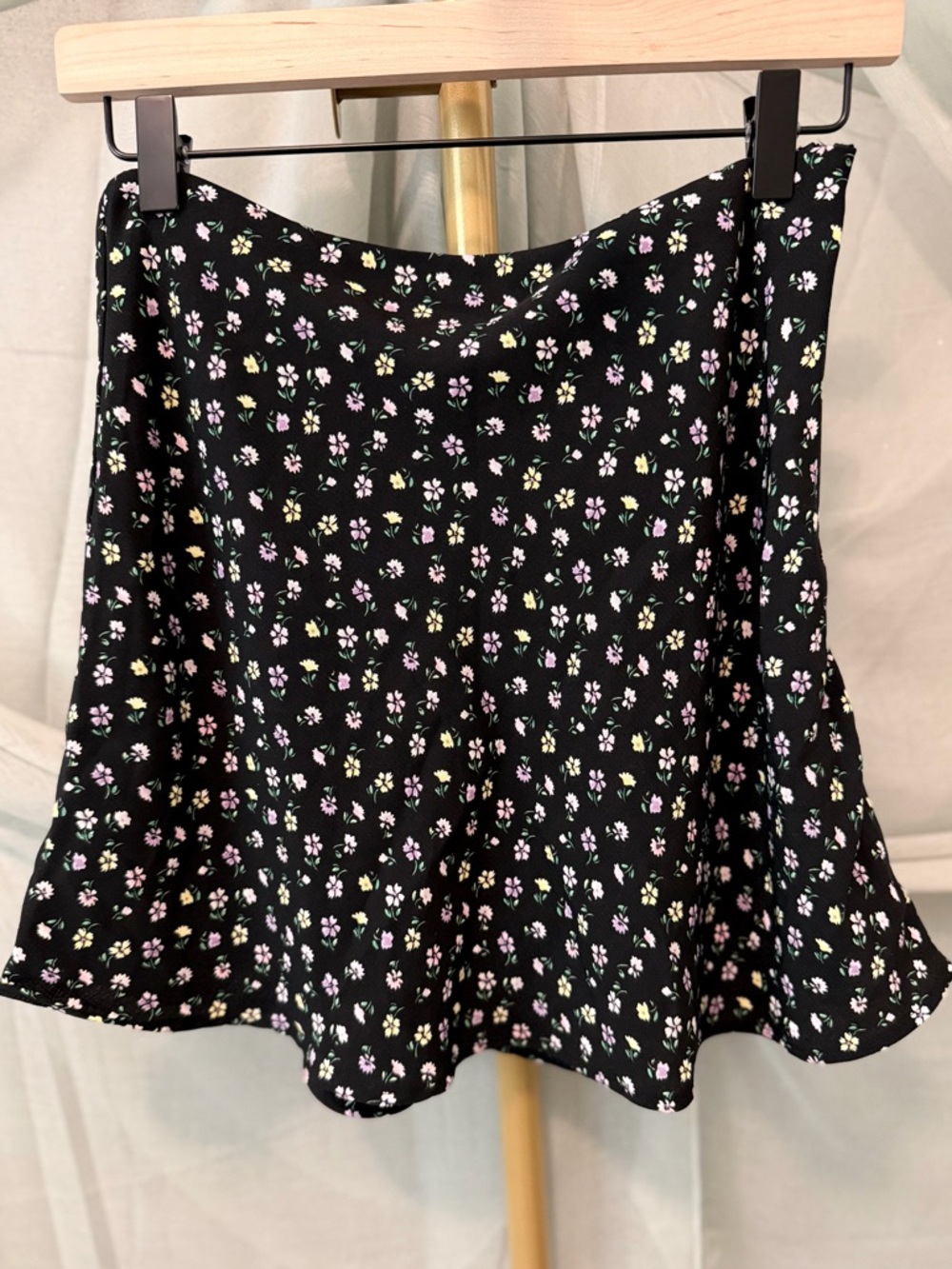 Divided H&M Black Floral Mini Skirt